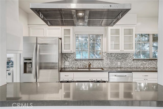 Building Photo - 11535 Culver Blvd