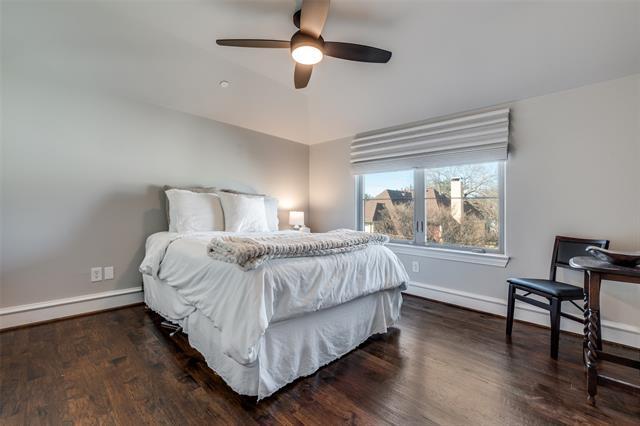 Building Photo - 4518 Normandy Ave