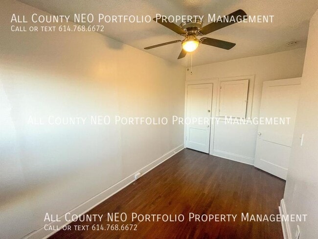 Building Photo - 2 Bed, 1 Bath Townhouse