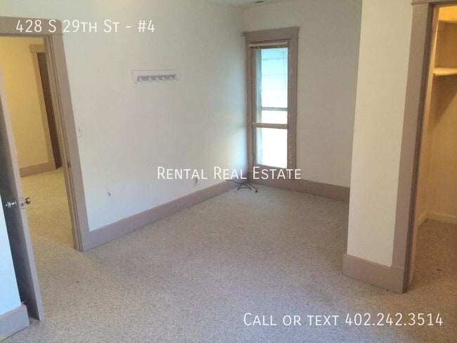 Building Photo - 428 S 29th St