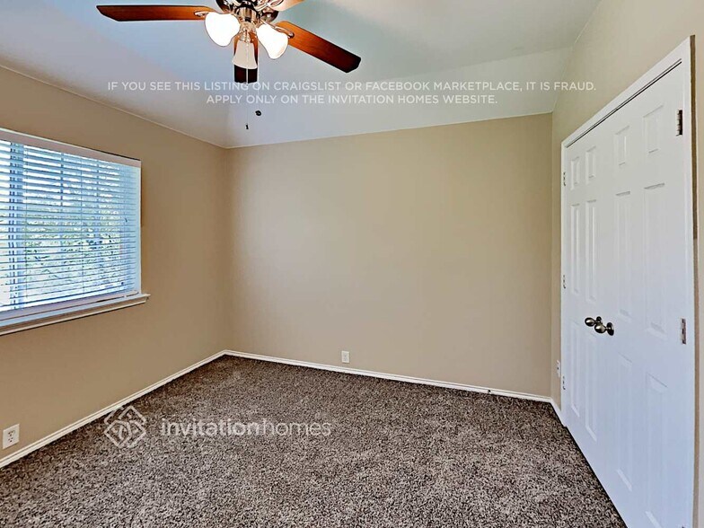 Building Photo - 3013 St Jude Dr