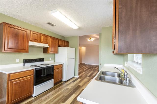 Building Photo - 10708 Cobblestone Dr