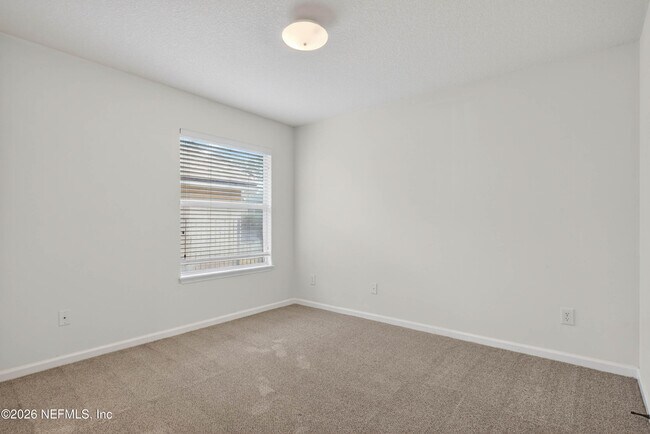 Building Photo - 2407 Southern Links Dr