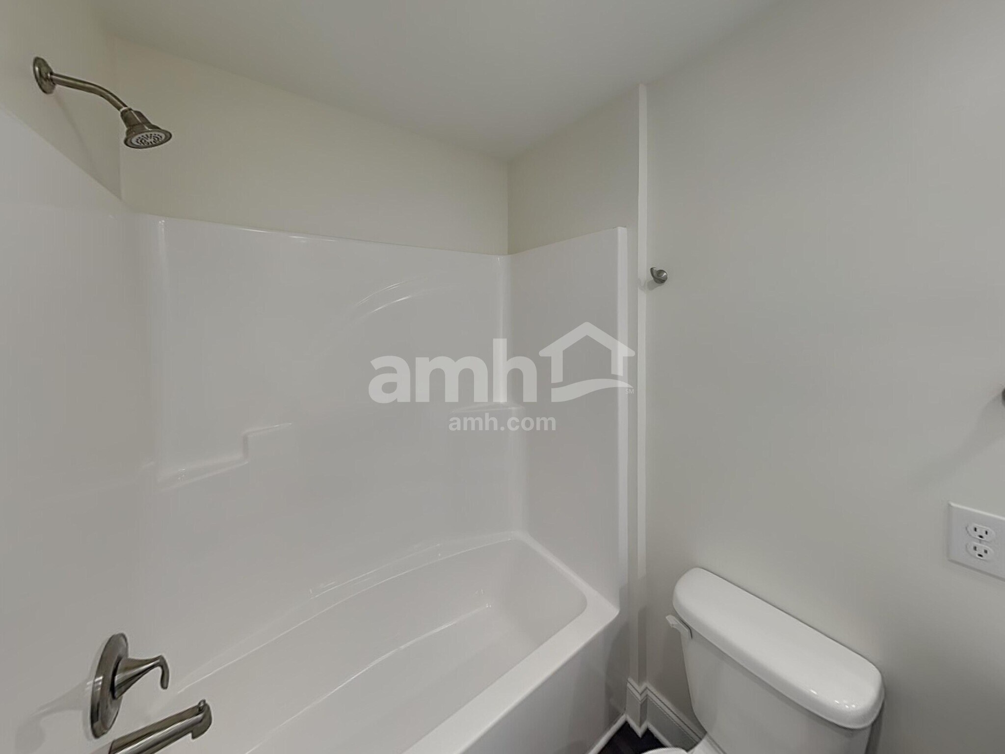 Building Photo - 5212 Valor Dr