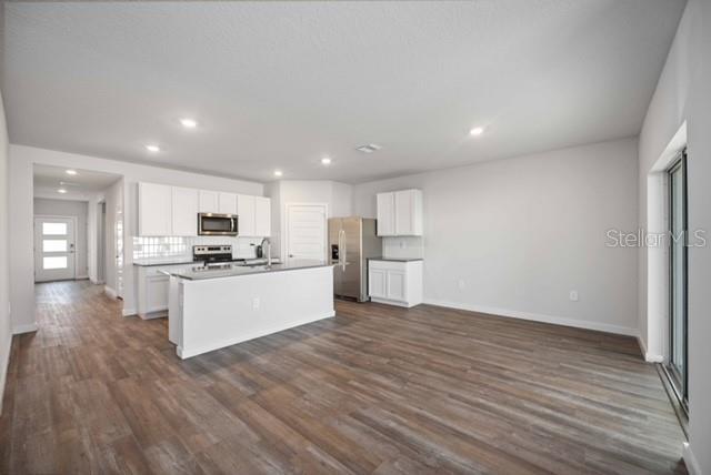 Building Photo - 3703 Hatchery Wy