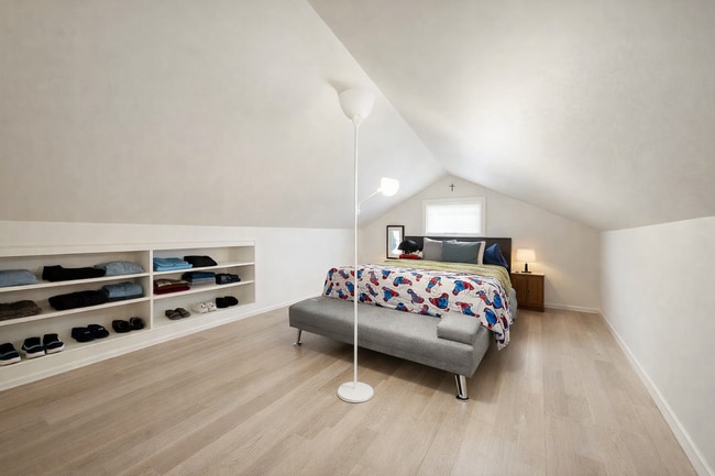 Building Photo - 1235 Kappes St