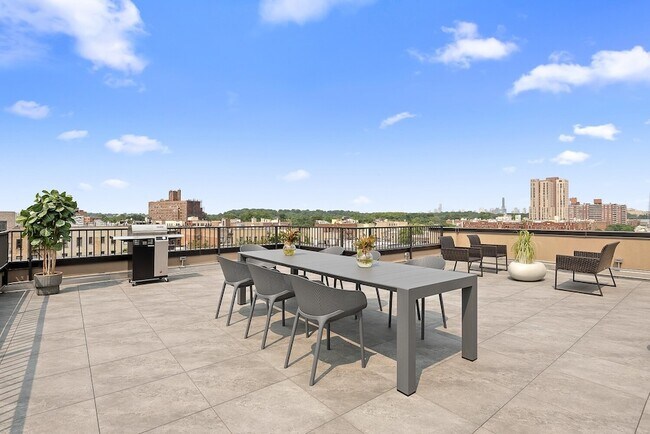 Building Photo - 1 Lenox Rd