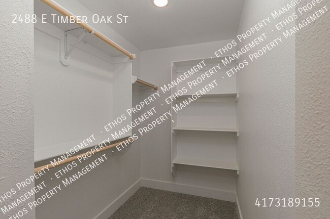 Building Photo - 2488 E Timber Oak St