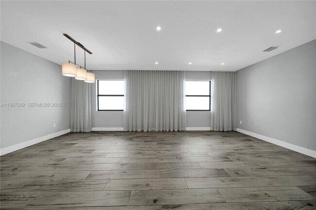 Building Photo - 11448 SW 151st Path