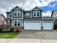 Building Photo - 7731 McKinley Loop NE