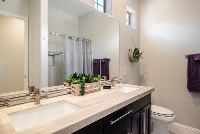 Building Photo - Stunning UPGRADED Furnished Home in Chandler!!!