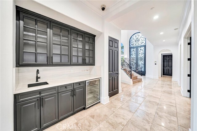 Building Photo - 4165 Elm View