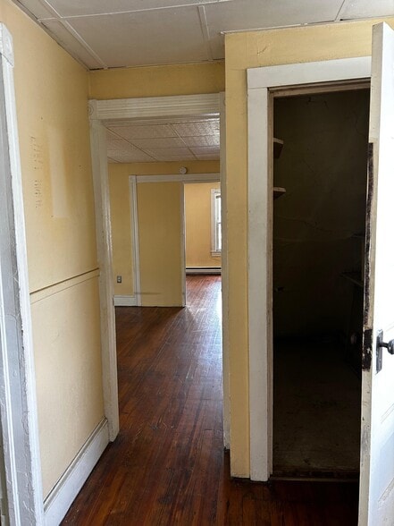 Building Photo - 59 Price St