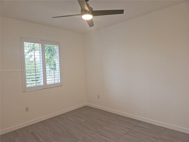 Building Photo - 17606 SW 149th Pl