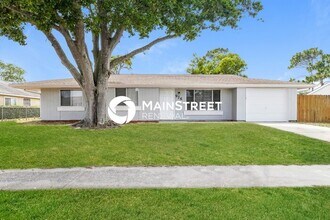 Building Photo - 3 Bedroom Pet-Friendly Home in palm bay, FL with Main Street Renewal