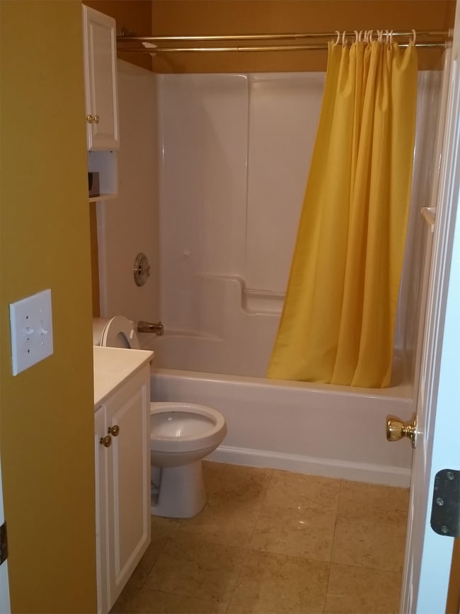 Building Photo - 123 Kingfisher Dr