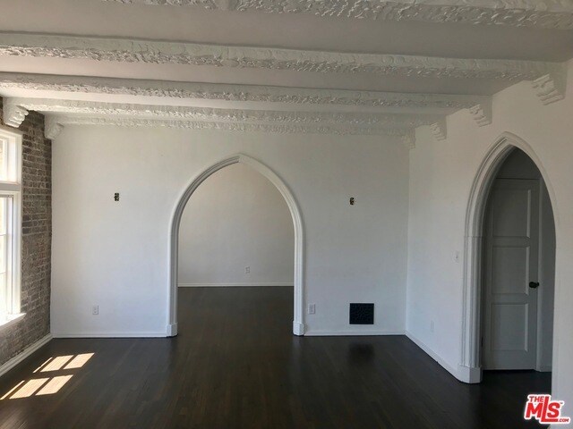 Building Photo - 1287 N Crescent Heights Blvd