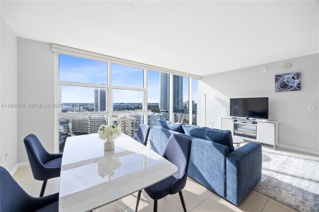 Building Photo - 1830 S Ocean Dr