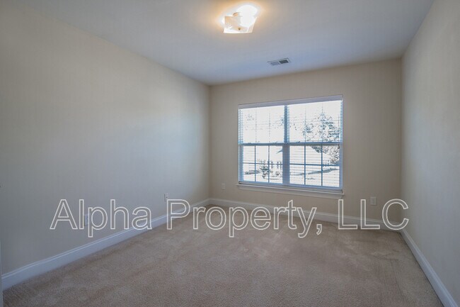 Building Photo - 311 Cypress Hill Ct