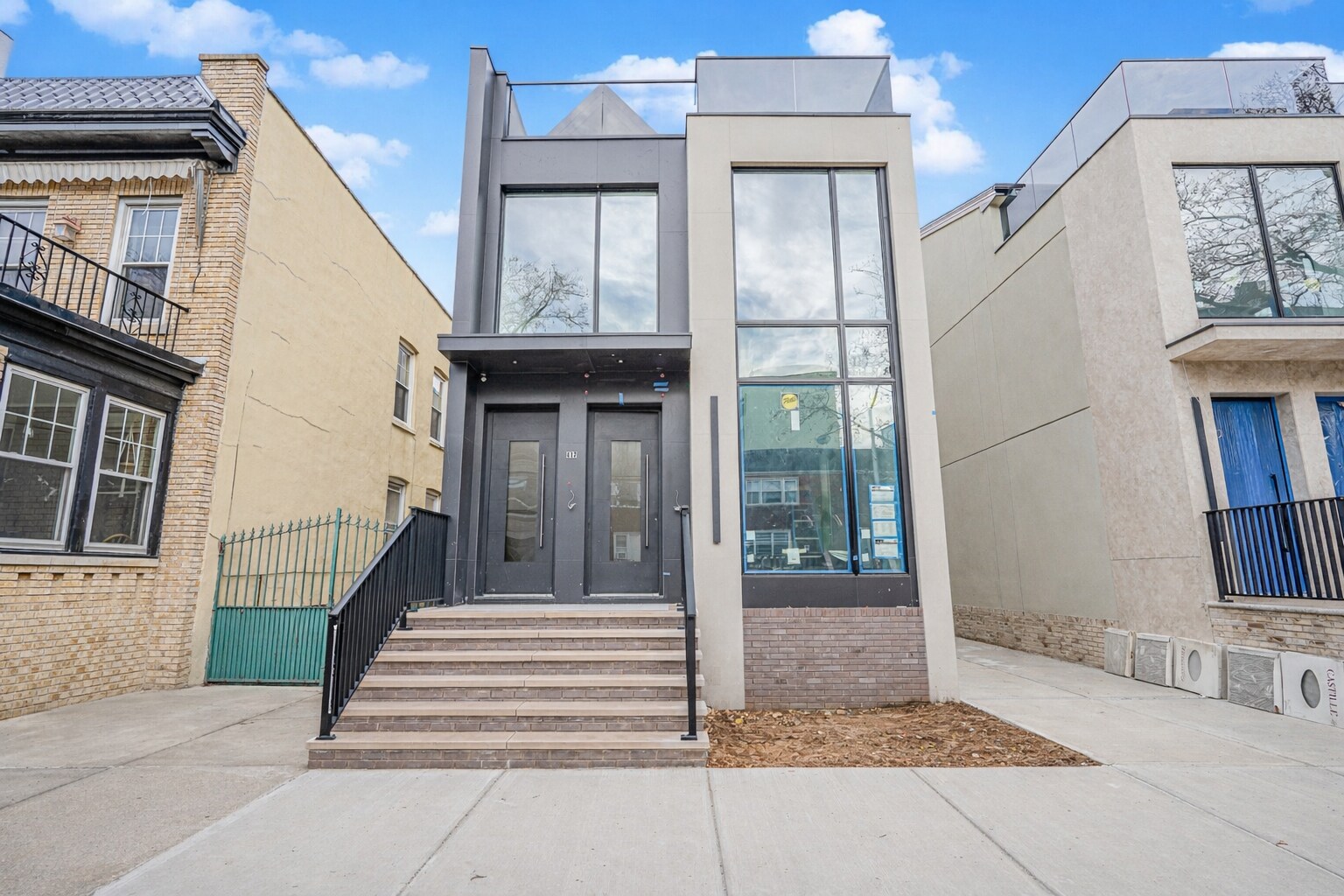 Building Photo - 421 78th St