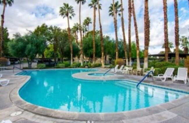 Building Photo - Lovely 1BR condo with Mountain View - Pool, Spa & Tennis