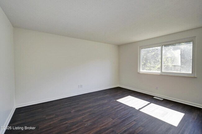 Building Photo - 9310 Plumwood Pl