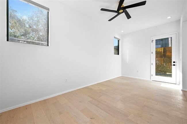 Building Photo - 2706 Stacy Ln