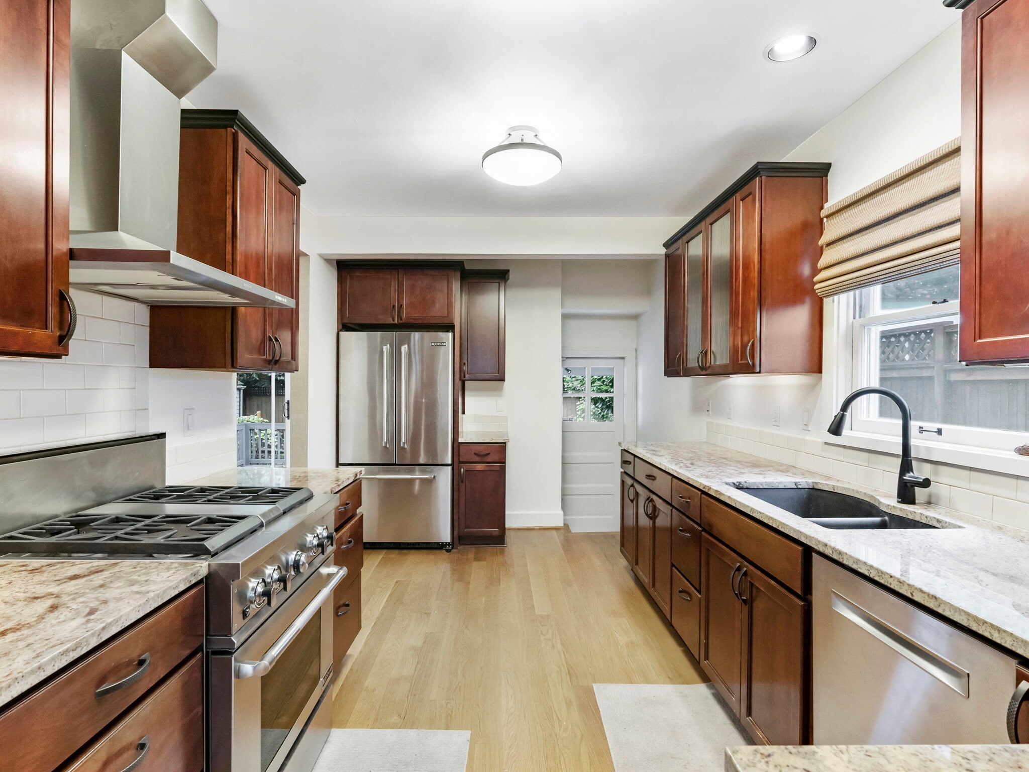 Building Photo - 2605 NE 35th Ave