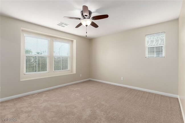 Building Photo - 945 Spiracle Ave