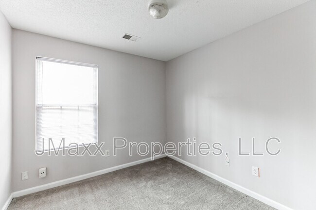 Building Photo - 3690 Brookwood Blvd