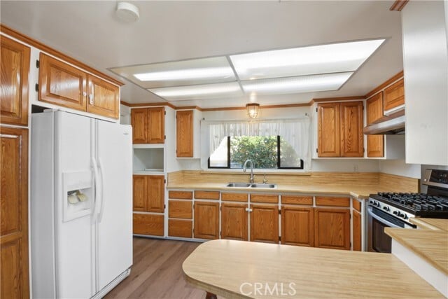 Building Photo - 657 S Evanwood Ave