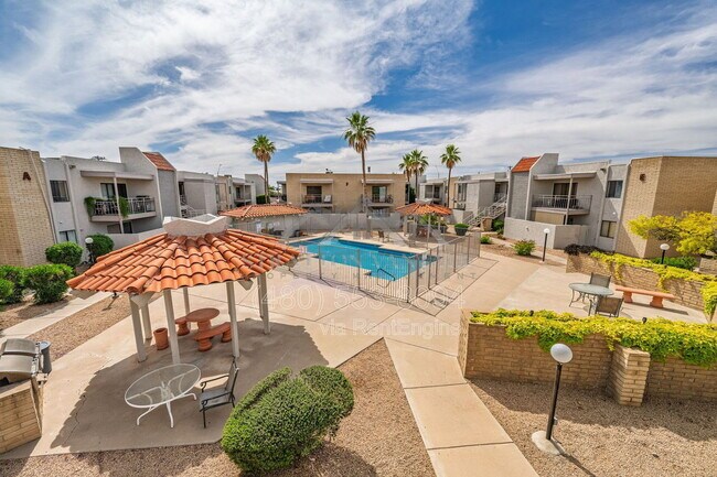 Building Photo - 16635 N Cave Creek Rd