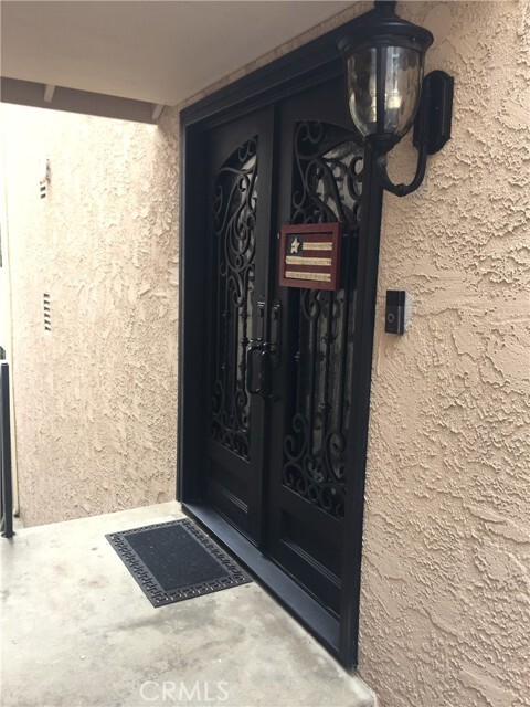 Building Photo - 1714 Wollacott St