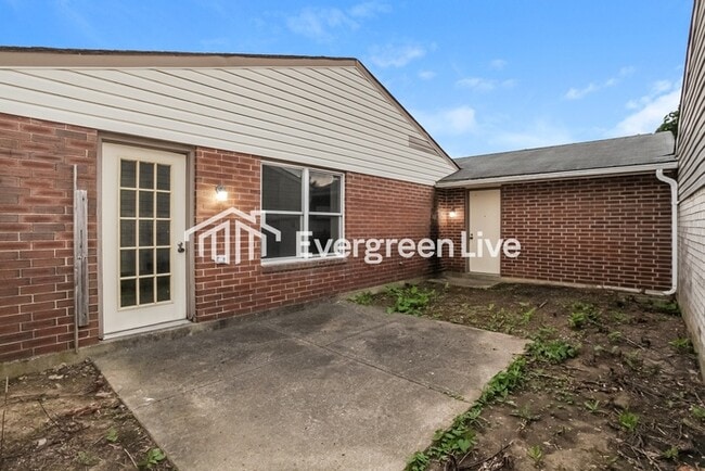 Building Photo - 8654 Belle Chase Dr