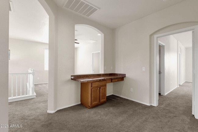 Building Photo - 3074 S Southwind Dr