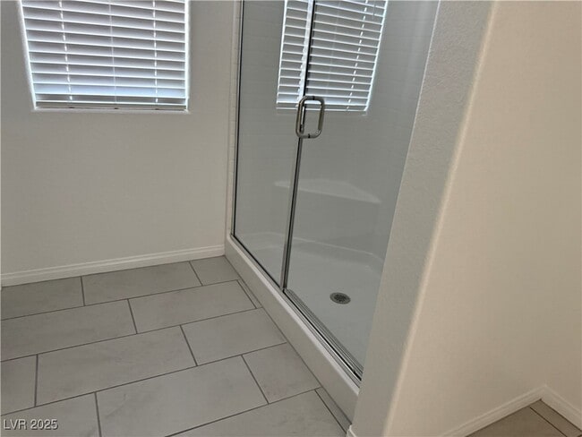 Building Photo - 10233 S Ullom Dr
