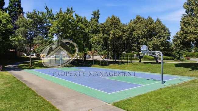 Building Photo - Beautiful Single Story Rental in the Heart of Folsom