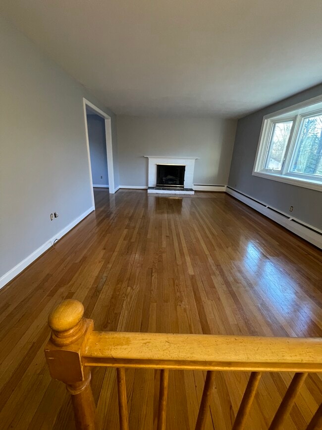 LR - 59 Cobblestone Way