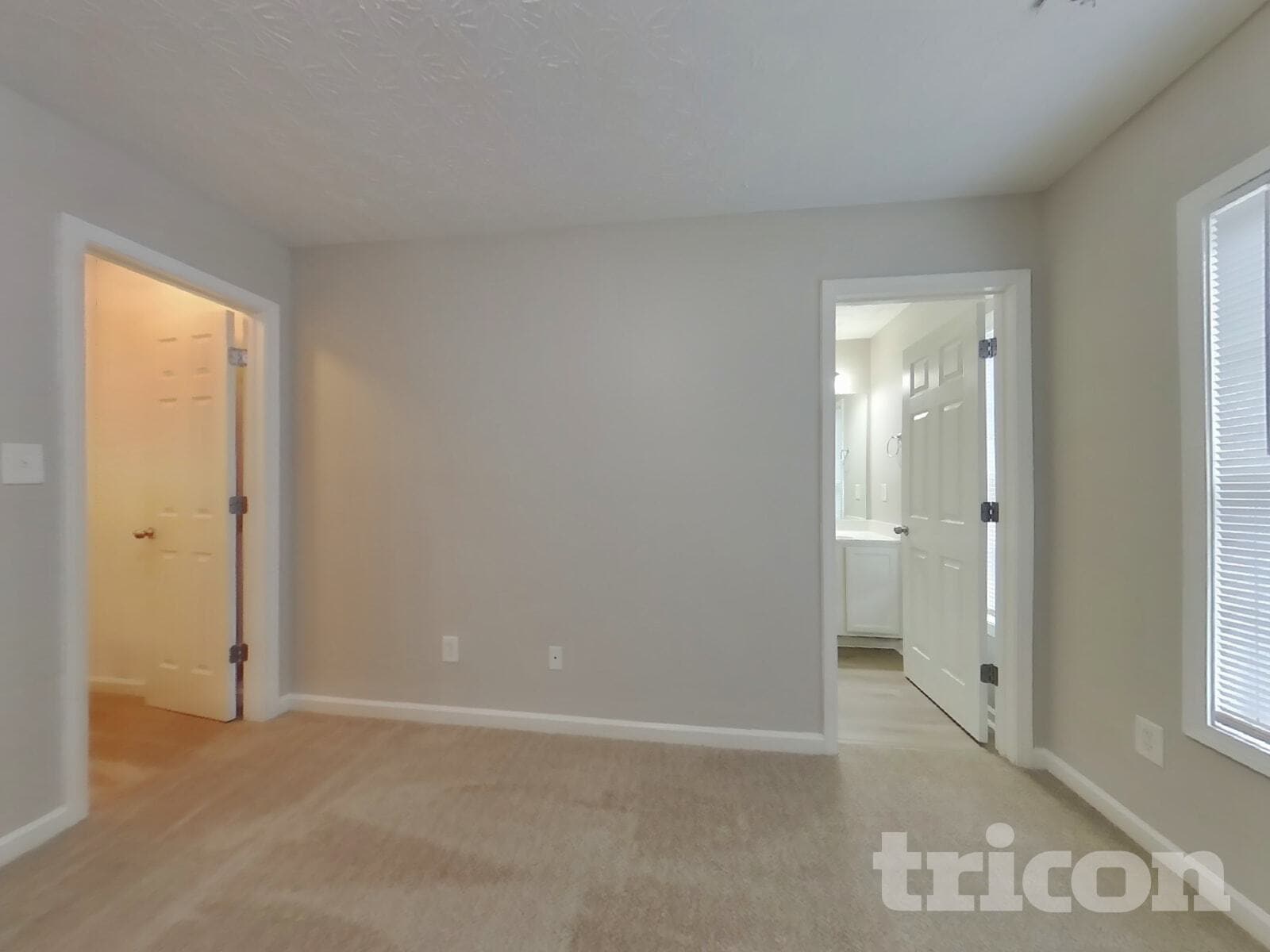 Building Photo - 1436 Little Creek Dr