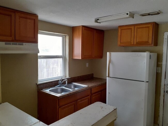 Building Photo - 1211 S Delaware Ave