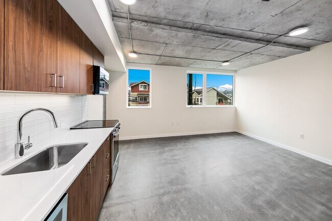 Interior Photo - Fremont View: Modern Classic Collection