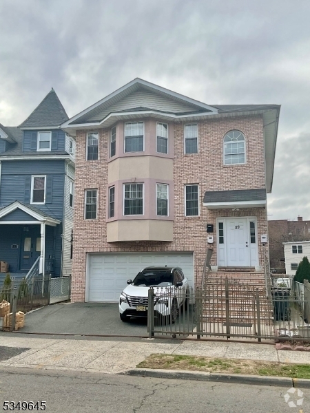 Building Photo - 119 S Arlington Ave