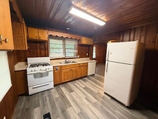 Building Photo - 117 Realty St
