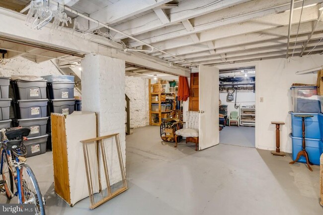 Building Photo - 3413 Guilford Terrace