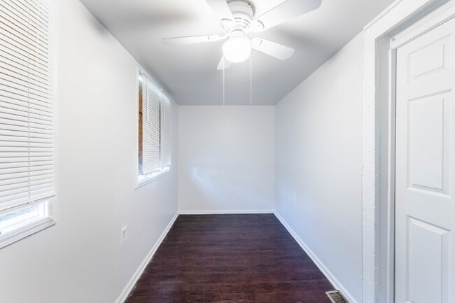 Building Photo - 235 W 110th St