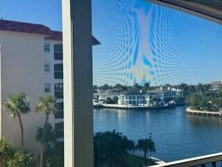 Building Photo - 2871 N Ocean Blvd