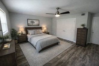 Building Photo - 5889 Lone Oak Dr SW