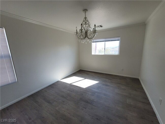 Building Photo - 10799 Flame Vine Ct