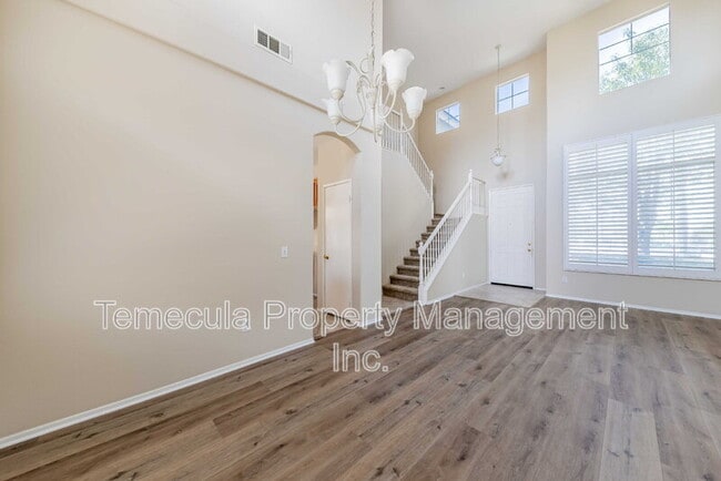 Building Photo - 43136 Sereno Dr