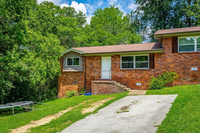 Building Photo - 603 Mountain Trail